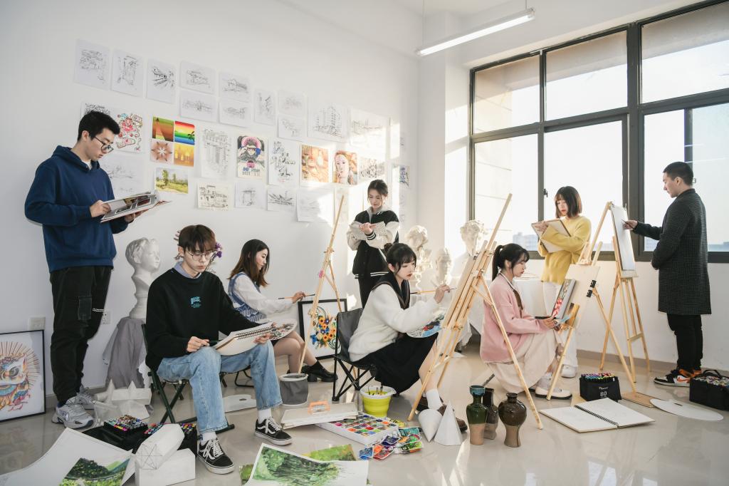 管理与人文学院-设计工作室